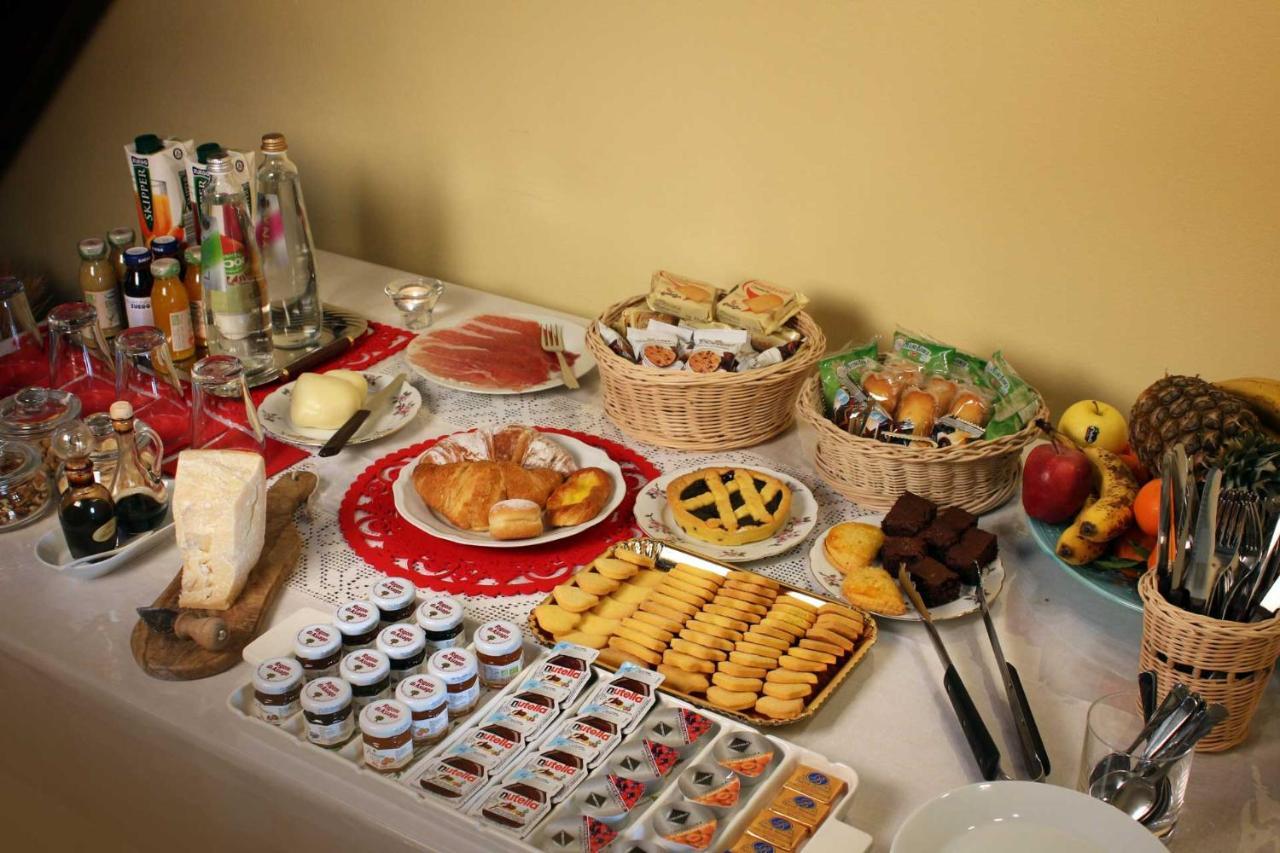 Bed and Breakfast Re Vittorio De Luxe Мессіна Екстер'єр фото